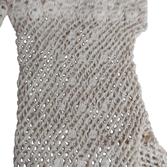 Vintage Ivory Cream Victorian Crochet Lacey Mesh Wrist Length Feminine Gloves - Picture 10 of 16